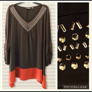 Avenue Top Blouse Size 30/32 Chic Brown Orange Stretchy Embellished